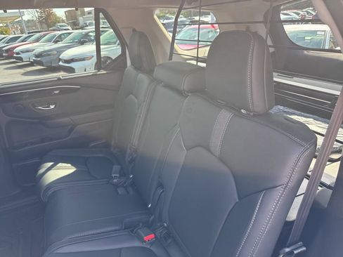 New 2026 Honda Pilot EX-L image 14