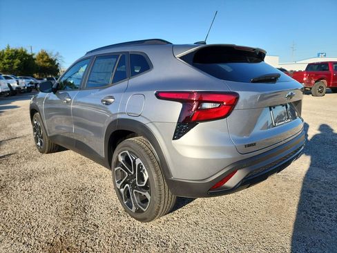 New 2026 Chevrolet Trax RS image 5