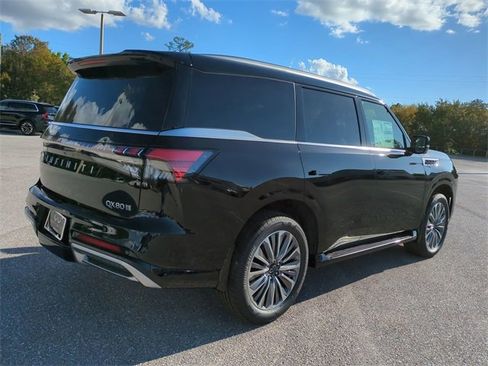 New 2026 INFINITI QX80 Luxe w/ Cargo Package image 4