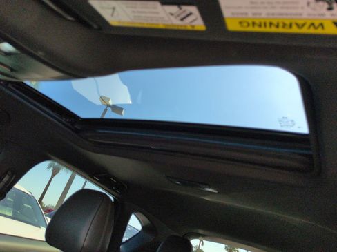 Used 2023 MAZDA CX-5 Signature image 20