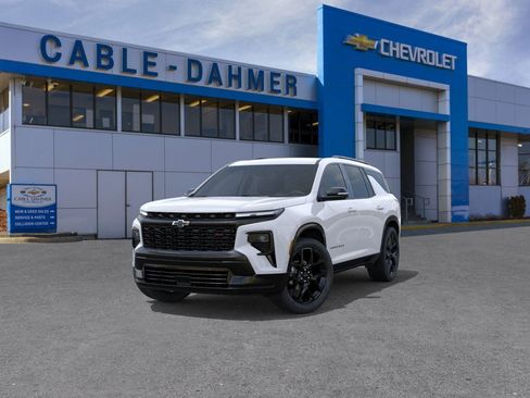 New 2026 Chevrolet Traverse RS w/ LPO, Floor Liner Package image 22