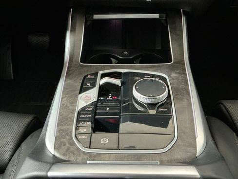 Certified 2024 BMW X5 xDrive40i w/ Parking Assistance Package AWD/4WD image 13