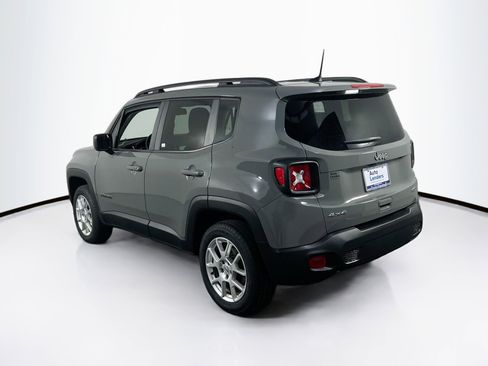 Used 2022 Jeep Renegade Latitude w/ Convenience Group image 7