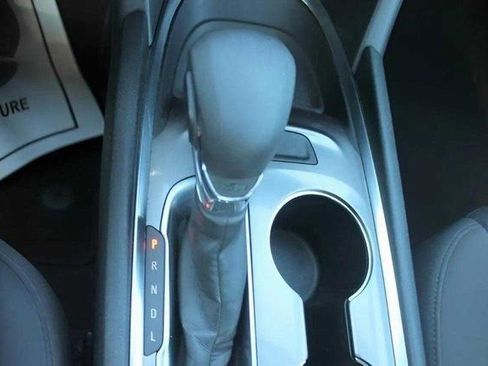 Used 2022 Chevrolet Malibu LT image 21