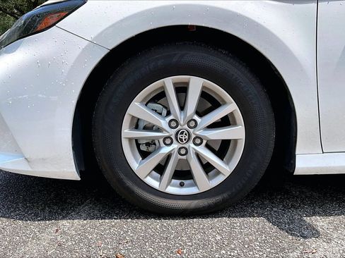 Used 2025 Toyota Camry LE FWD image 34