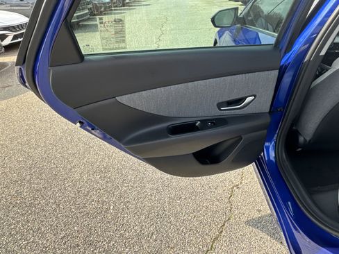 New 2026 Hyundai Elantra Limited image 21