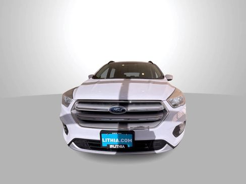 Used 2018 Ford Escape SE AWD/4WD image 3