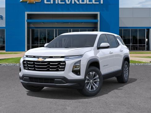 New 2026 Chevrolet Equinox LT FWD image 6