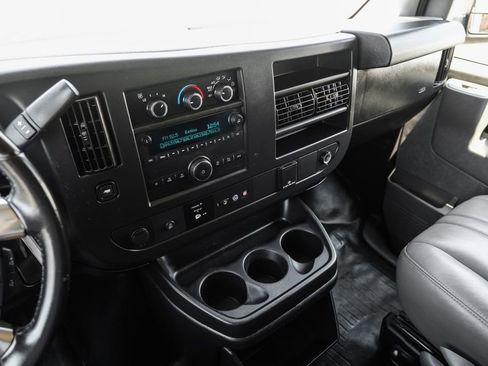 Used 2019 Chevrolet Express 3500 w/ Driver Convenience Package RWD image 18