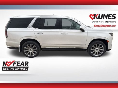 Used 2023 Cadillac Escalade Premium Luxury Platinum w/ Heavy-Duty Trailer Package AWD/4WD image 11