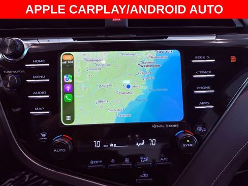 Used 2020 Toyota Camry XSE image 9