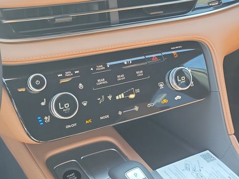 New 2026 INFINITI QX60 Autograph w/ Autograph Tech Package image 23