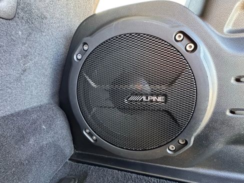 Used 2022 Jeep Wrangler Unlimited Sahara image 34