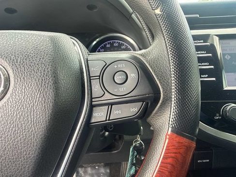 Used 2019 Toyota Camry LE FWD image 28