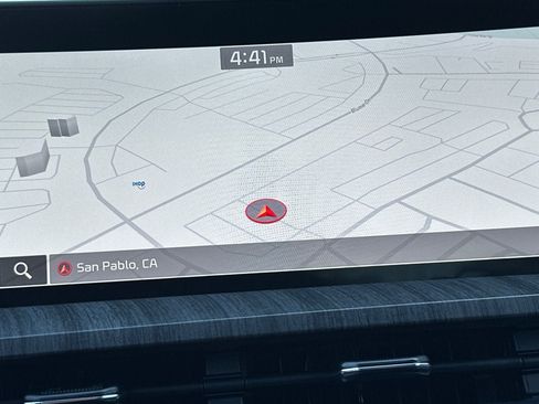 Certified 2024 Kia Telluride SX Prestige w/ Towing Package image 23