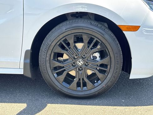 New 2025 Honda Odyssey Sport-L image 5