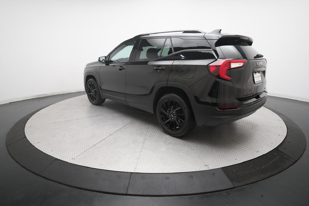 Certified 2024 GMC Terrain SLT w/ Elevation Edition AWD/4WD image 33
