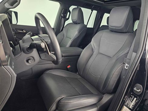 Used 2024 Lexus GX 550 image 23