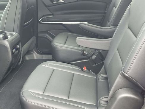 New 2026 Chevrolet Traverse LT w/ Driver Confidence Package image 10