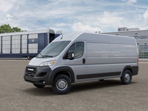 Used 2025 RAM ProMaster 3500 w/ Premium Convenience Group FWD image 2