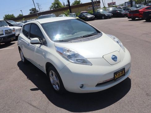 Used 2012 Nissan Leaf SL image 53