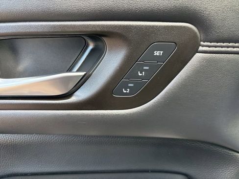 Used 2024 Nissan Pathfinder Platinum w/ Cargo Package image 20