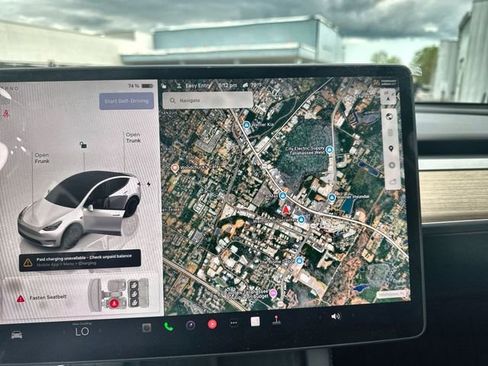 Used 2025 Tesla Model Y Performance AWD/4WD image 25