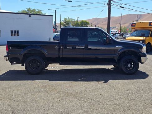 Used 2006 Ford F350 XLT image 6