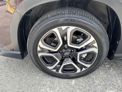 Certified 2024 Subaru Ascent Touring image 9