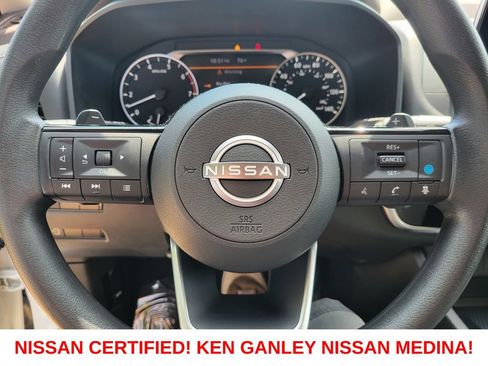 Certified 2023 Nissan Rogue SV AWD/4WD image 29