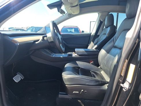 Used 2022 Tesla Model Y Performance AWD/4WD image 10