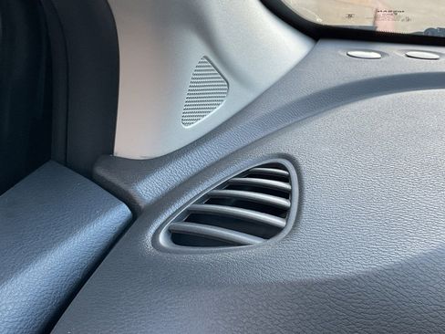 New 2025 Nissan Versa SV w/ Trunk Package image 24