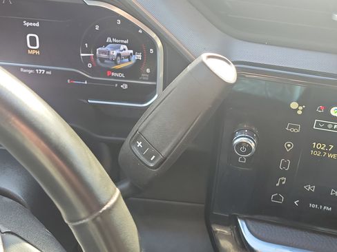 Used 2024 GMC Sierra 3500 Denali w/ Denali Reserve Package image 24