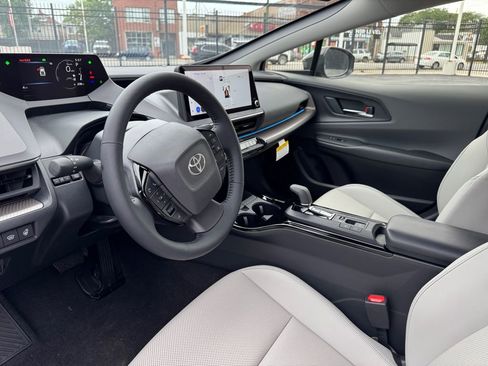 New 2025 Toyota Prius XLE image 22