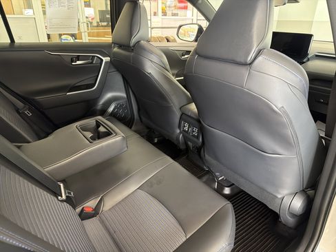 Used 2023 Toyota RAV4 XSE image 33