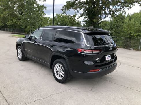 Used 2023 Jeep Grand Cherokee L Laredo w/ Luxury Tech Group I AWD/4WD image 4