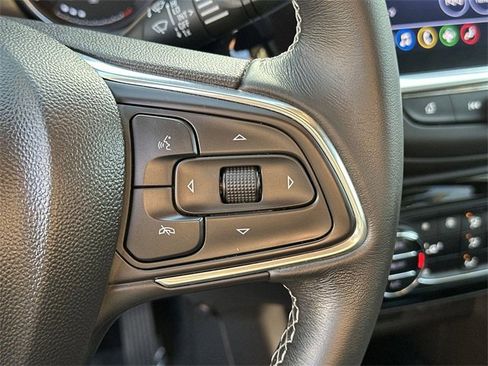 Used 2023 Buick Encore GX Select image 34
