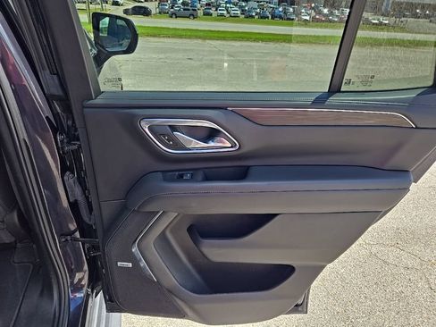 Used 2024 Chevrolet Tahoe LT AWD/4WD image 20