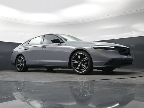 Used 2026 Honda Accord SE image 27