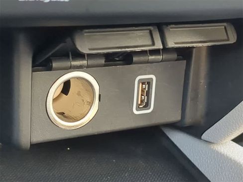 Used 2020 Honda Pilot Touring image 33