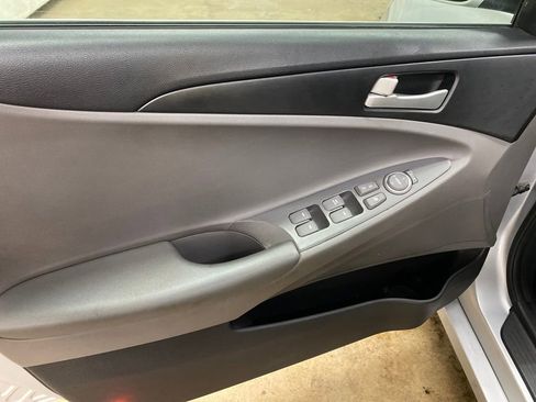 Used 2013 Hyundai Sonata GLS FWD image 9