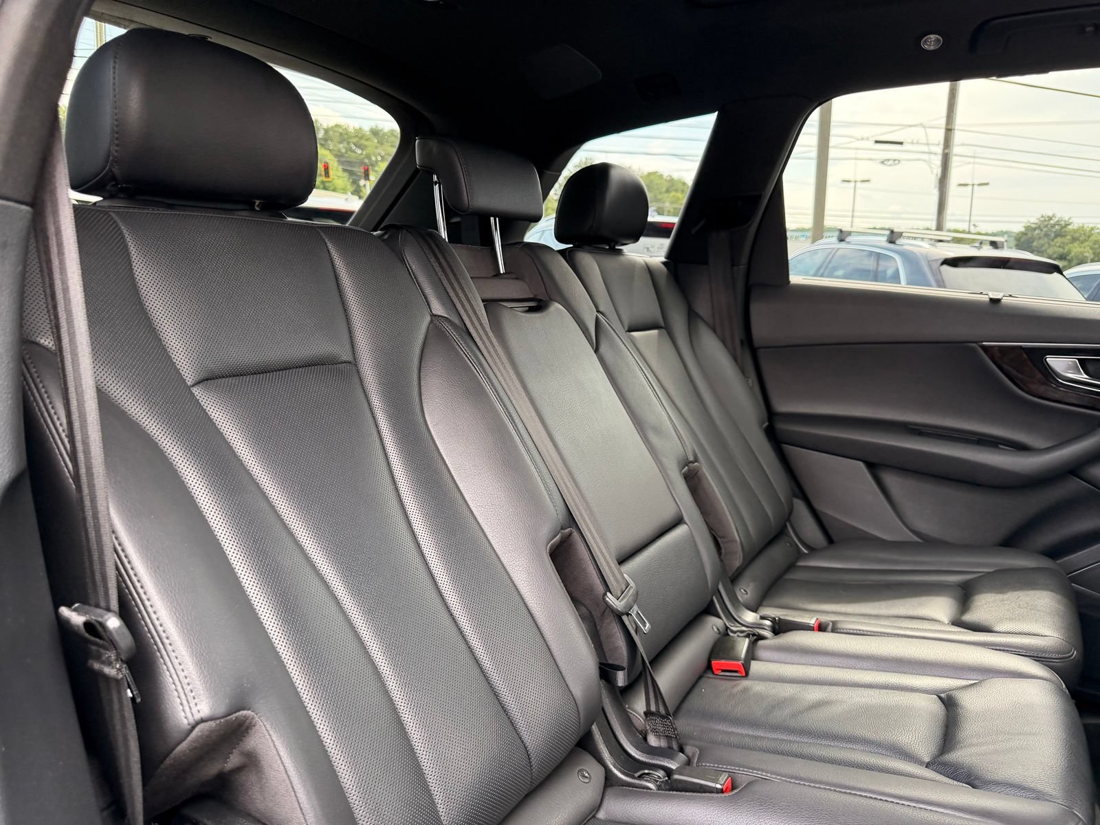 Used 2019 Audi Q7 3.0T Prestige w/ Prestige Package AWD/4WD image 34