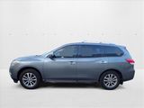 Used 2015 Nissan Pathfinder SV w/ Trailer Tow Package image 2