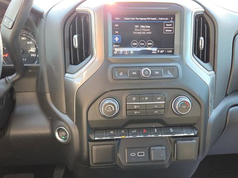 New 2026 Chevrolet Silverado 1500 Custom Trail Boss w/ Dark Appearance Package image 18