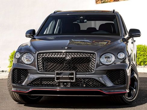 Certified 2025 Bentley Bentayga AWD/4WD image 7