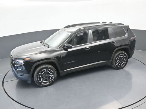 New 2026 Jeep Cherokee Laredo image 39