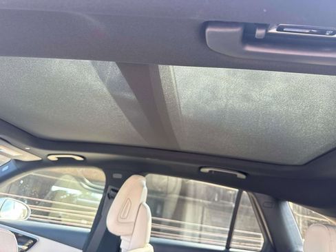 New 2026 Mercedes-Benz GLC 300 4MATIC image 9