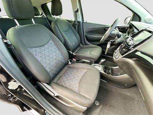 Used 2020 Chevrolet Spark LT image 25