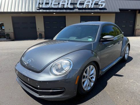 Used 2014 Volkswagen Beetle TDI FWD image 1