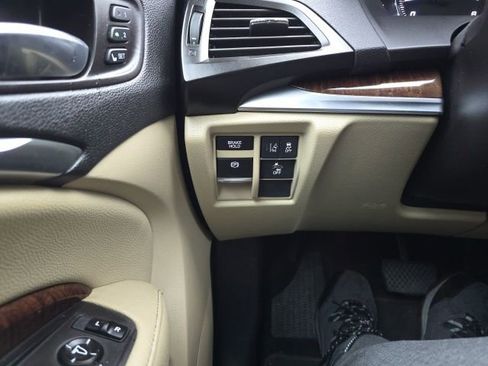 Used 2019 Acura MDX SH-AWD image 17